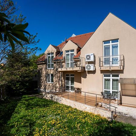 B&B Lajta Park Mosonmagyarovar Ngoại thất bức ảnh