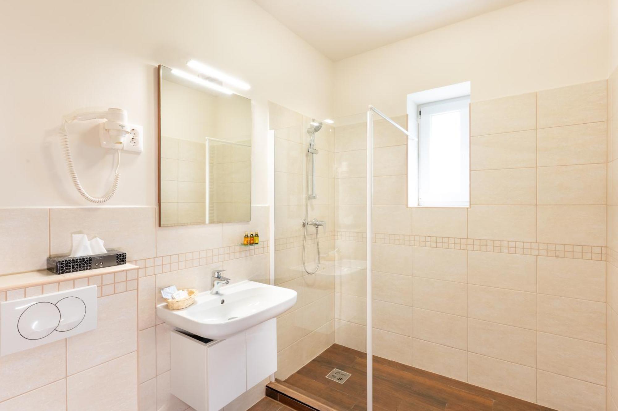 B&B Lajta Park Mosonmagyarovar Ngoại thất bức ảnh