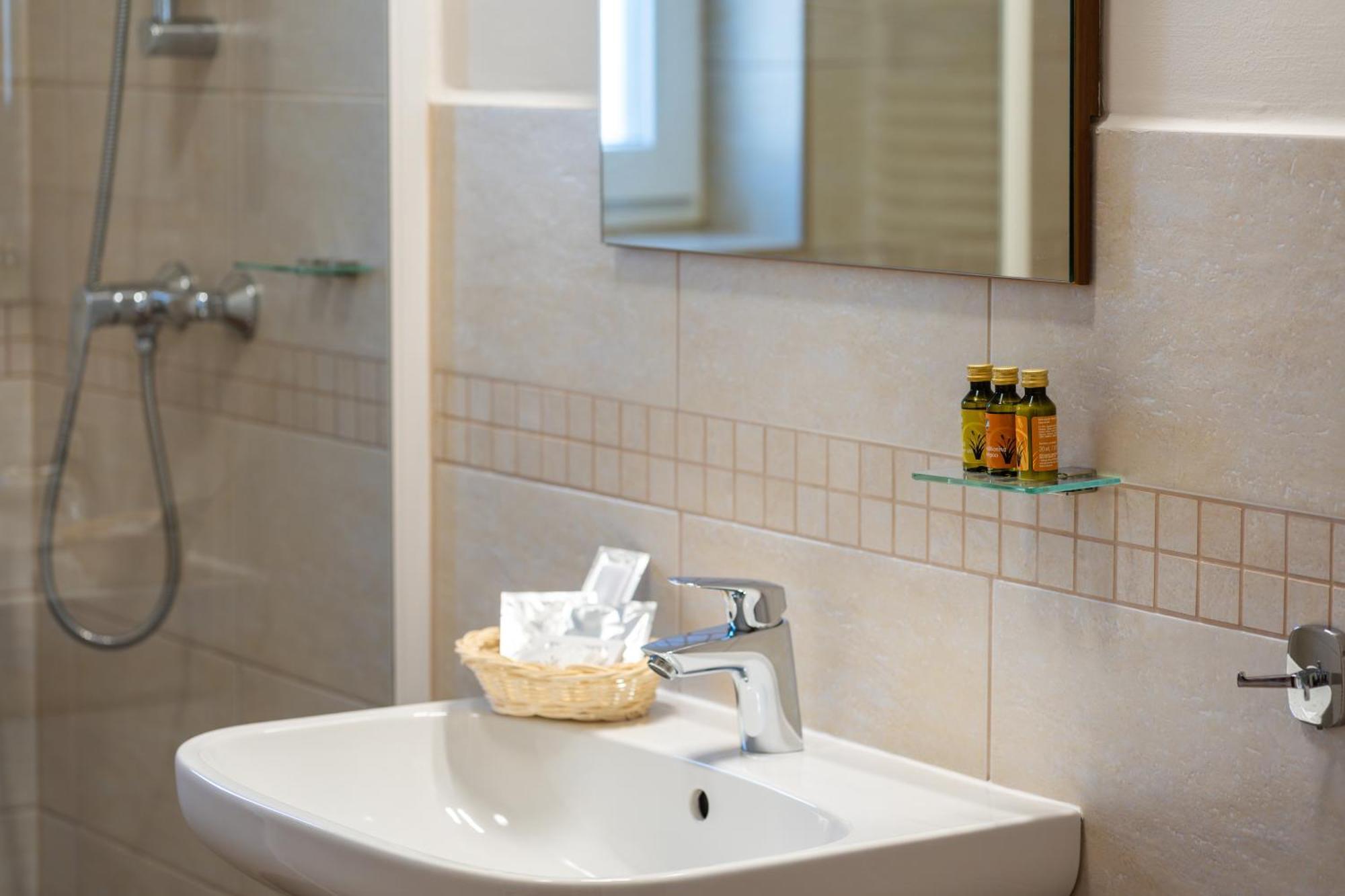 B&B Lajta Park Mosonmagyarovar Ngoại thất bức ảnh